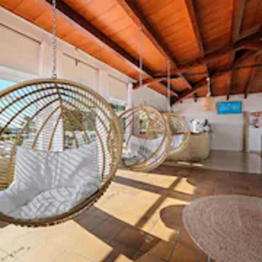 Hotel Moon Dreams Marina Parc Na Macaret Kültér fotó